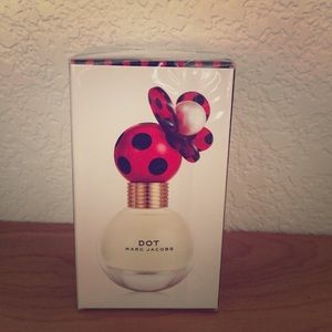 Marc Jacobs Dot